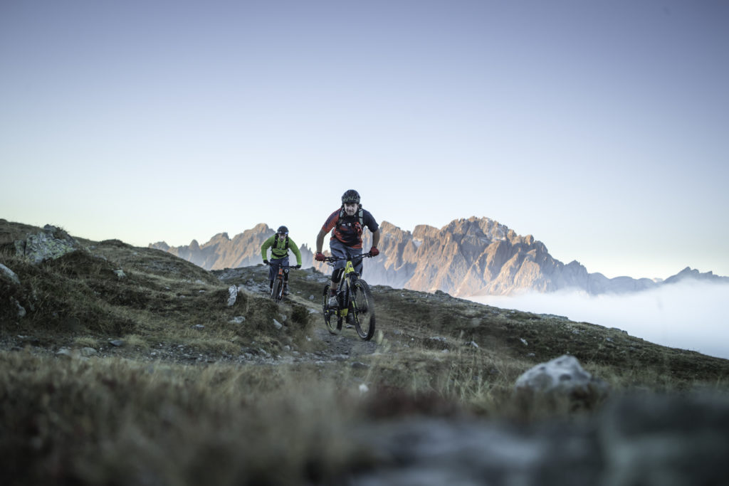 Mountainbiken in der Berglandschaft rund um Sexten